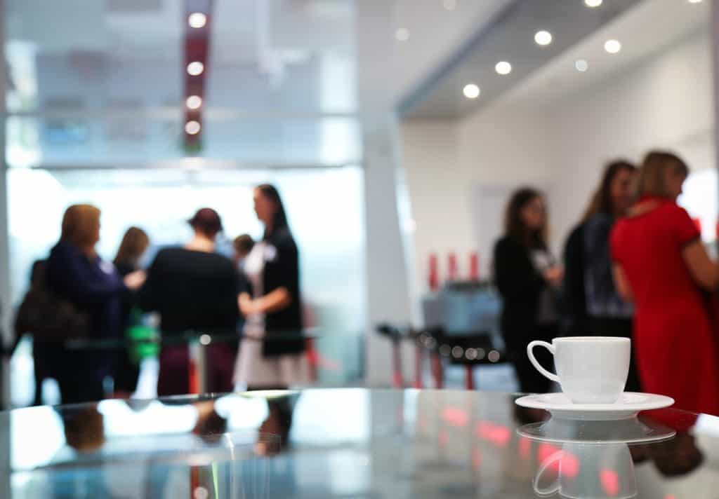 przerwa kawowa, catering na konferencji