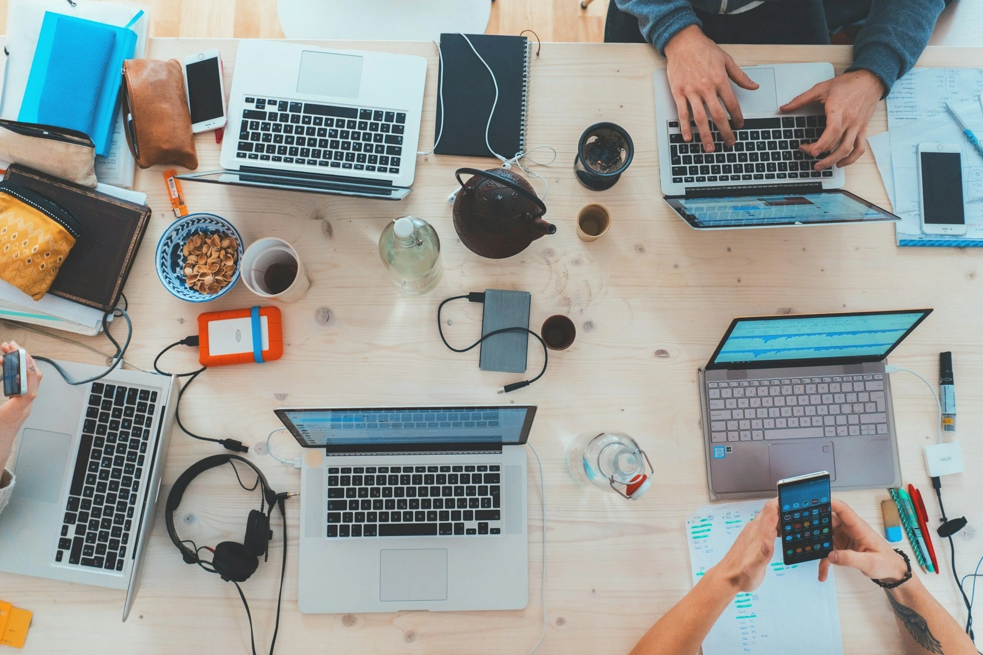 Jakie są zasady savoir-vivre w przestrzeniach coworkingowych?
